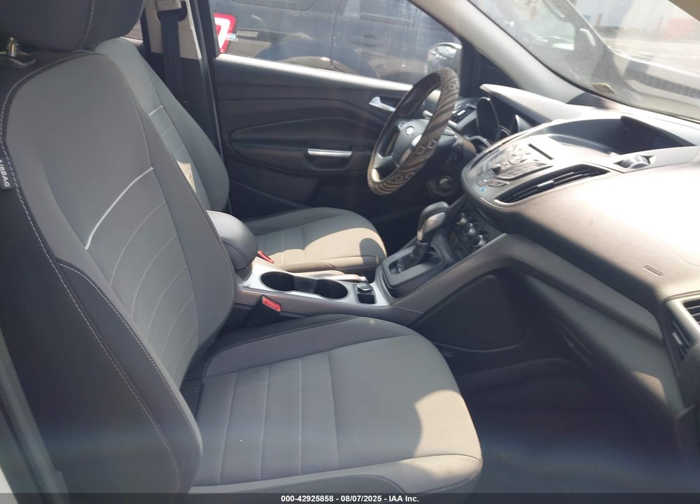 2015 FORD ESCAPE VIN: 1FMCU0G92FUB41557