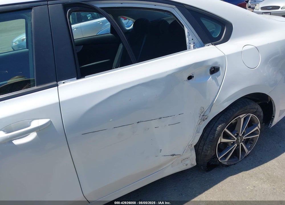 2023 KIA FORTE VIN: 3KPF24ADXPE596443