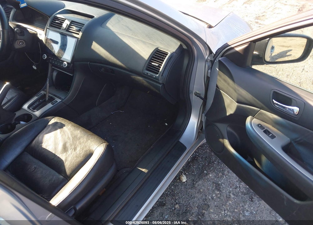2003 HONDA ACCORD VIN: 1HGCM567X3A112310