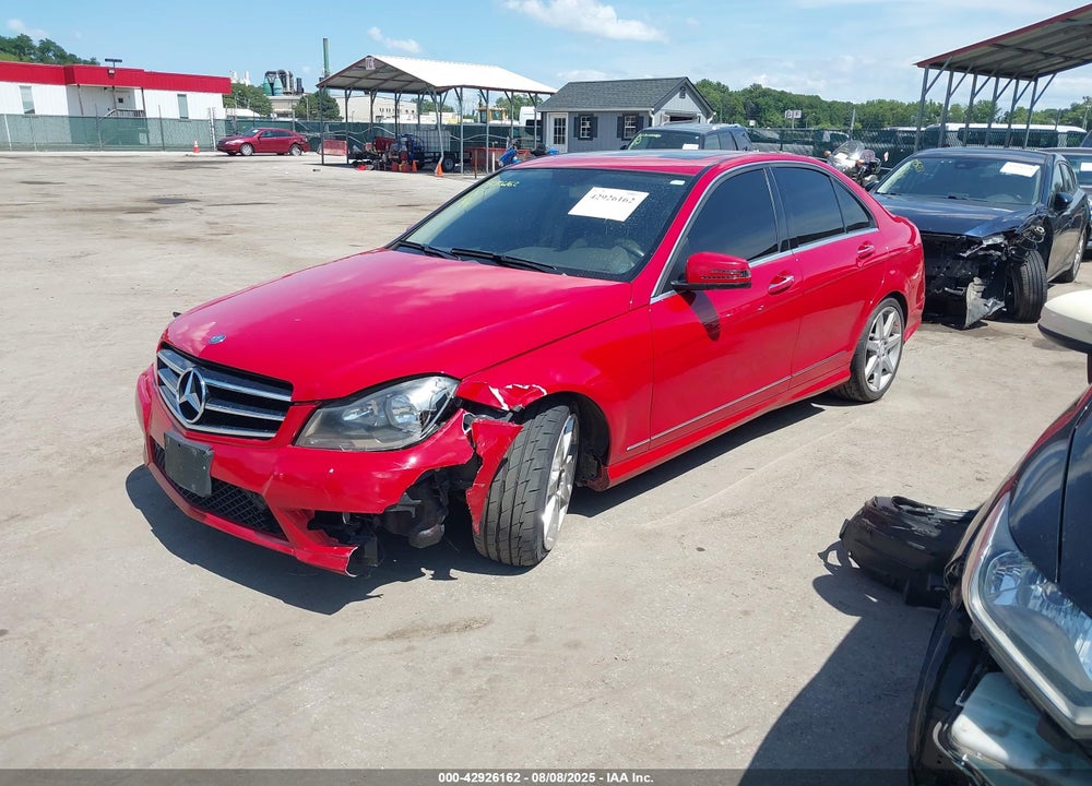 2014 MERCEDES-BENZ C 250 SPORT VIN: WDDGF4HB8ER306026