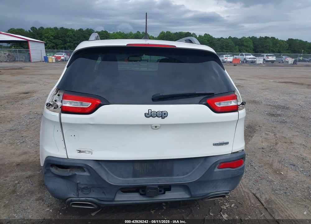 2016 JEEP CHEROKEE VIN: 1C4PJLCS0GW108443