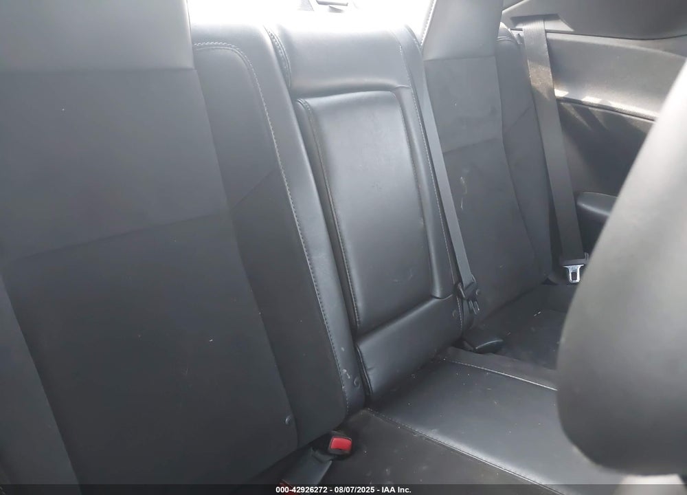2018 DODGE CHALLENGER VIN: 2C3CDZGG3JH162246