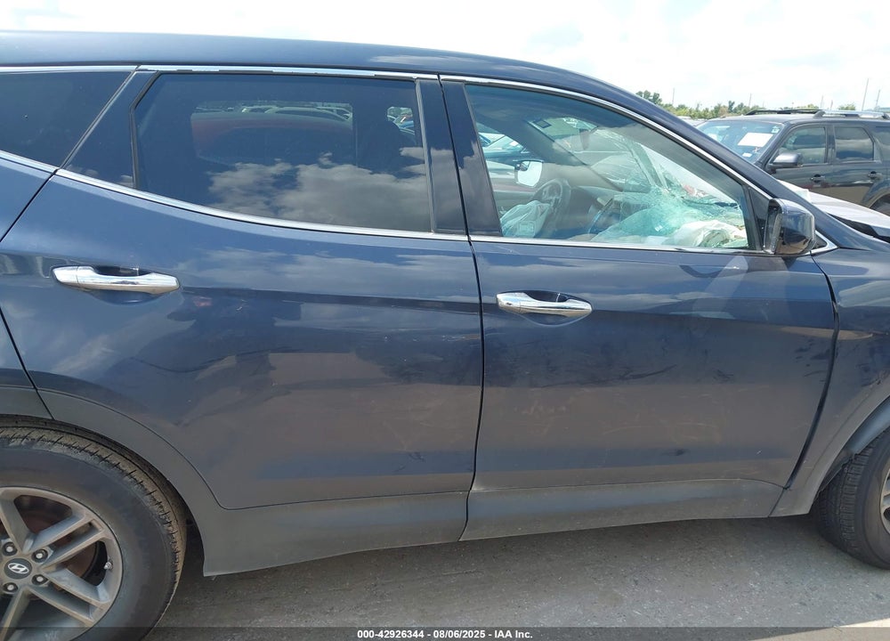 2018 HYUNDAI SANTA FE VIN: 5NMZT3LB4JH084404