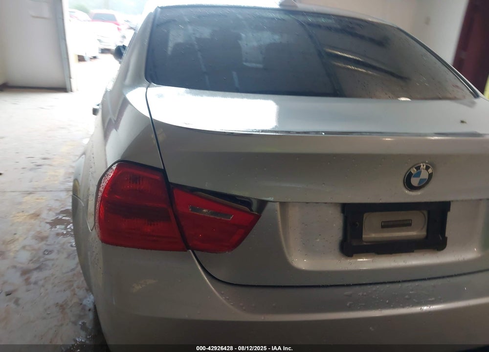 2010 BMW M3 VIN: WBSPM9C53AE202164