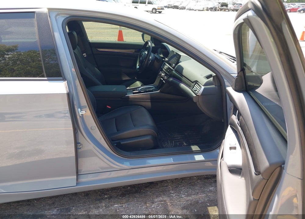 2022 HONDA ACCORD VIN: 1HGCV3F21NA040387