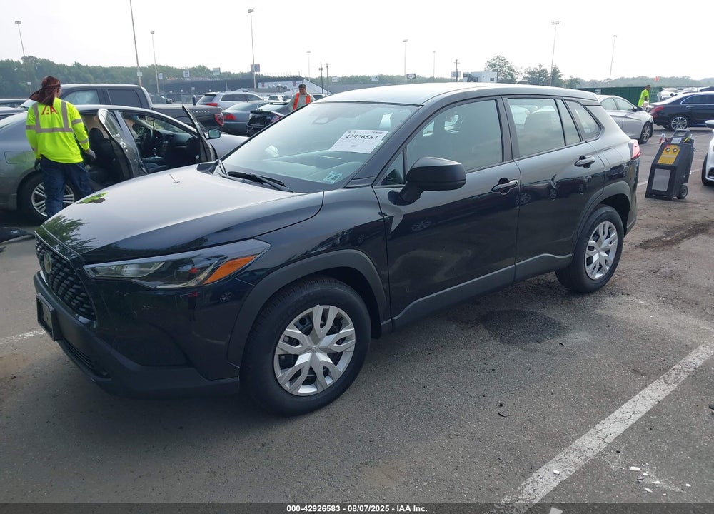 2025 TOYOTA COROLLA CROSS VIN: 7MUAAABG6SV123907