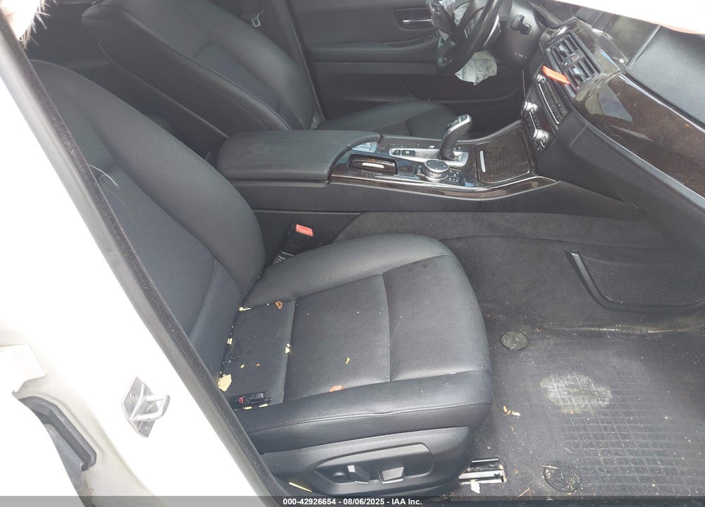 2016 BMW 5 SERIES VIN: WBA5A5C52GG347044