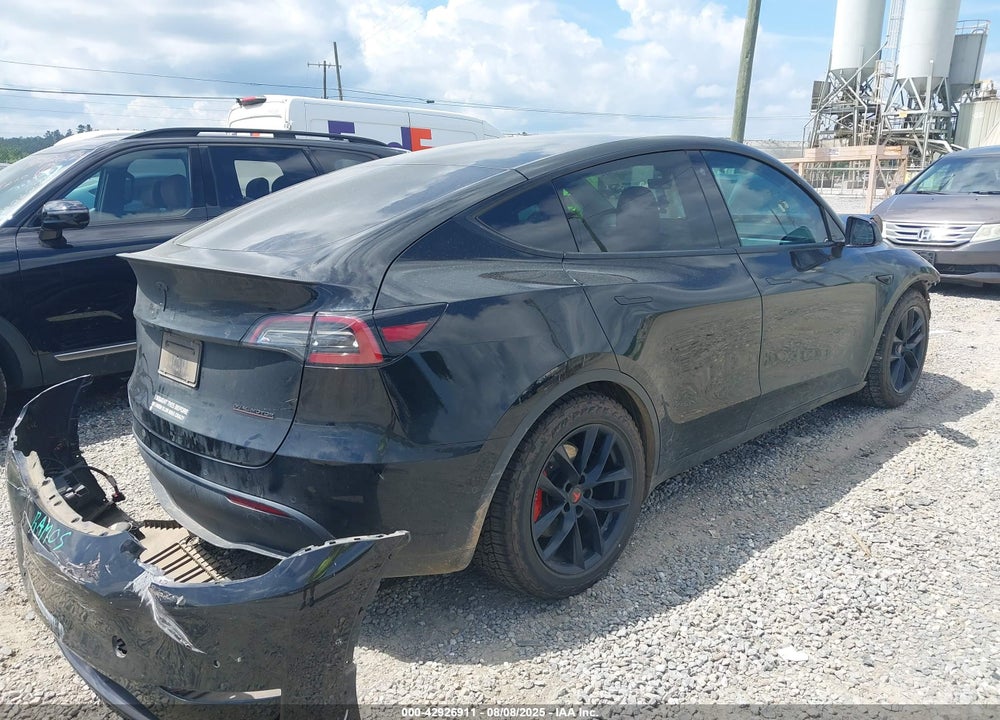 2022 TESLA MODEL Y VIN: 7SAYGDEFXNF460118