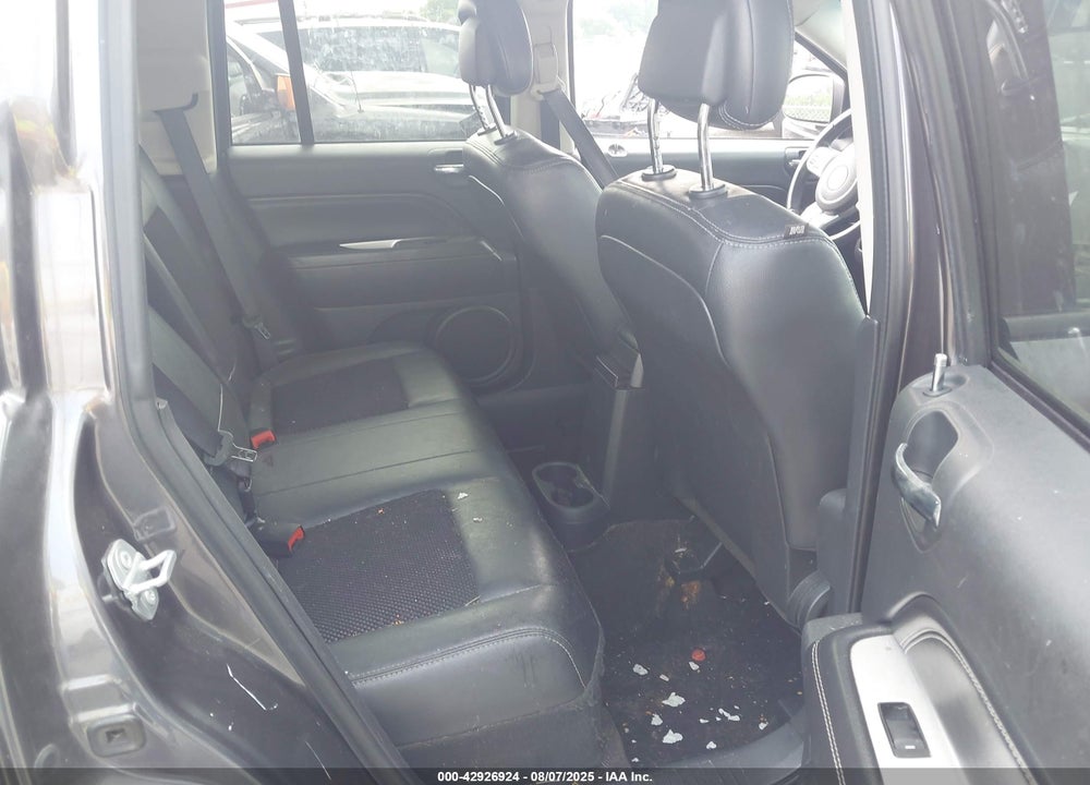 2015 JEEP COMPASS VIN: 1C4NJDEB9FD357988