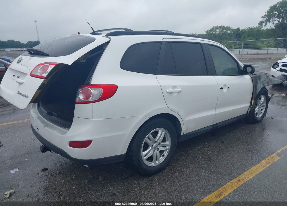 2011 HYUNDAI SANTA FE VIN: 5XYZGDAB4BG032912