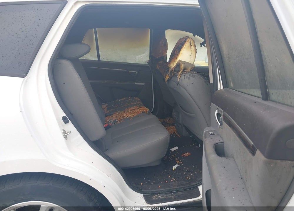 2011 HYUNDAI SANTA FE VIN: 5XYZGDAB4BG032912