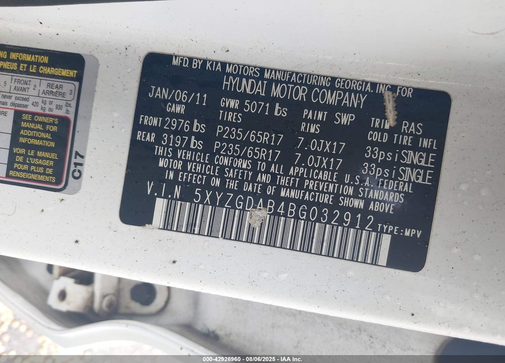 2011 HYUNDAI SANTA FE VIN: 5XYZGDAB4BG032912