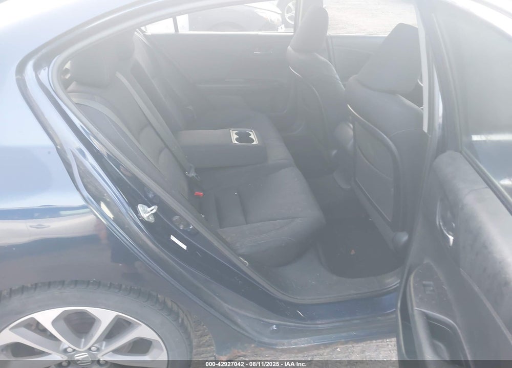 2013 HONDA ACCORD VIN: 1HGCR2F55DA172107