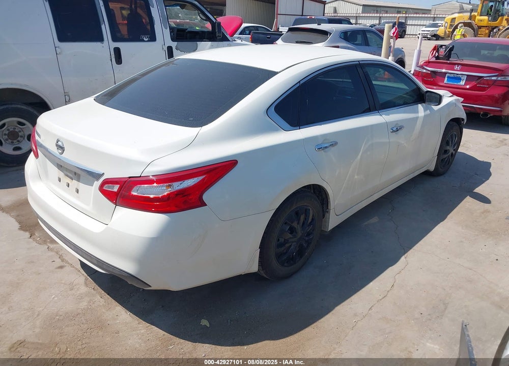2017 NISSAN ALTIMA VIN: 1N4AL3AP5HN331282