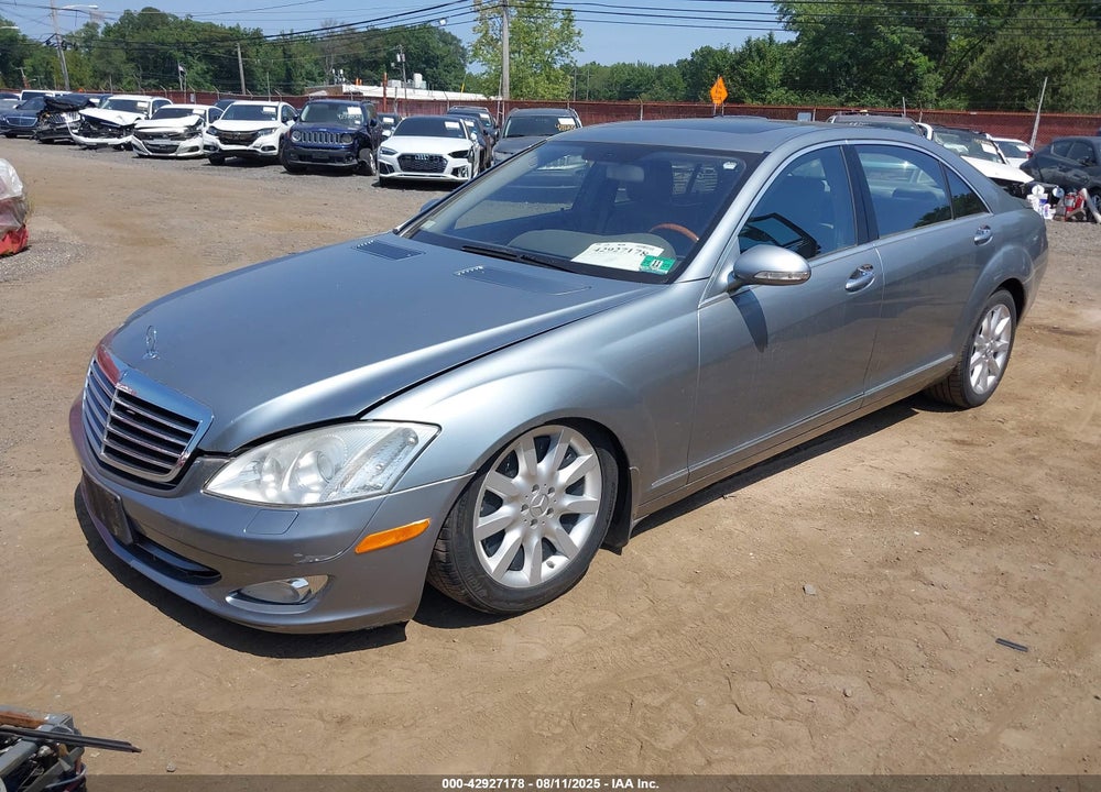 2007 MERCEDES-BENZ S 550 VIN: WDDNG71X47A095453