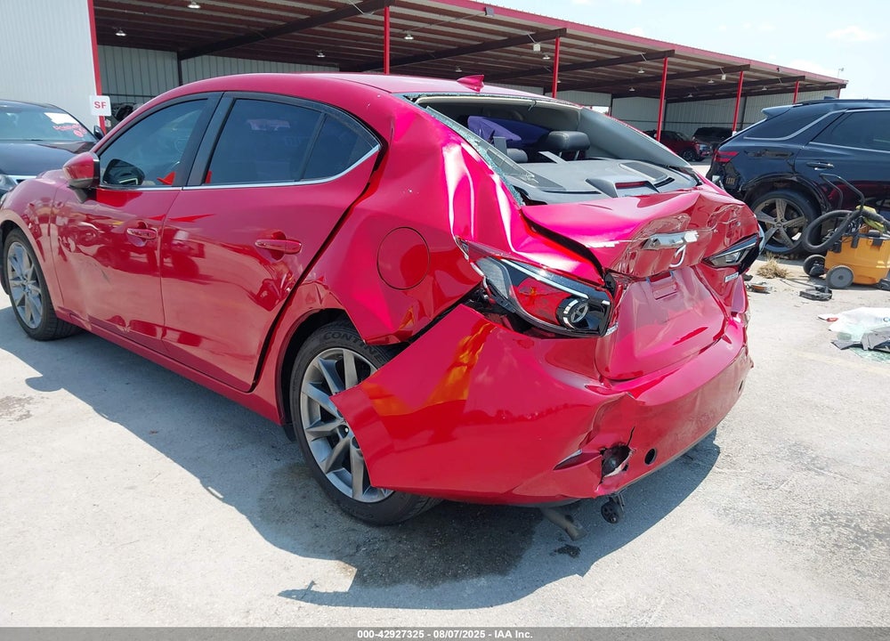 2018 MAZDA 3 VIN: 3MZBN1V39JM210949