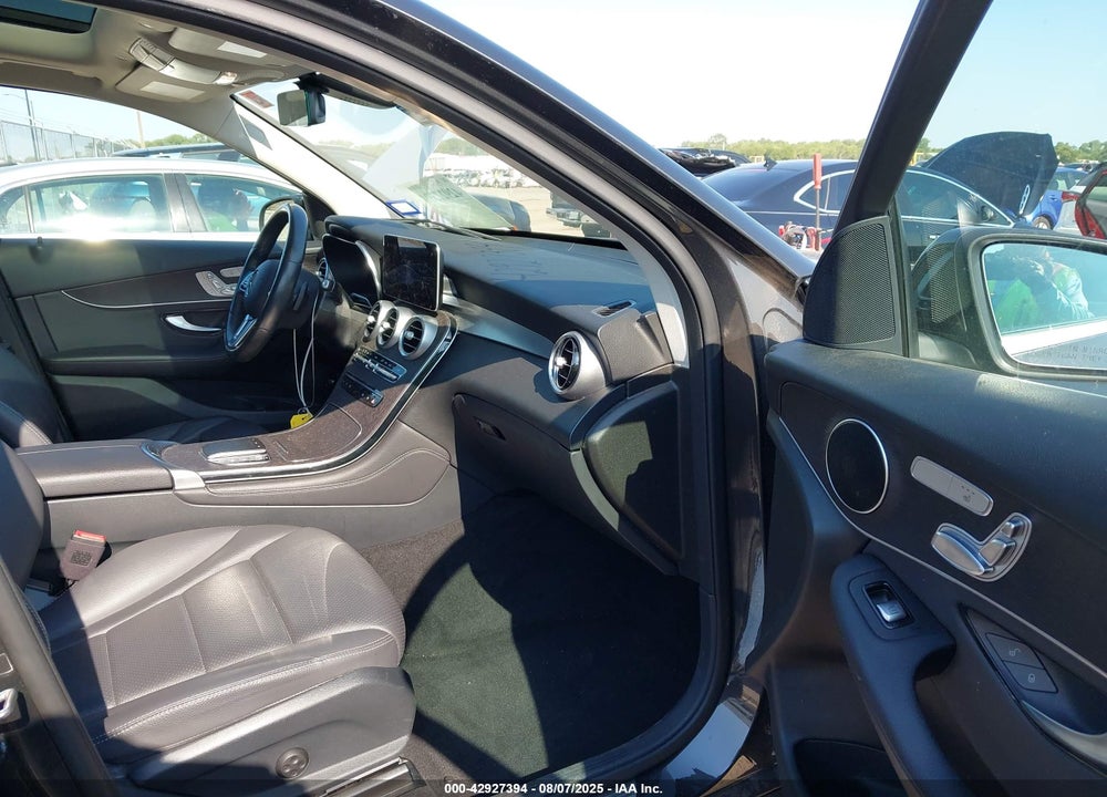 2021 MERCEDES-BENZ GLC CLASS VIN: W1N0G8EB9MF884889