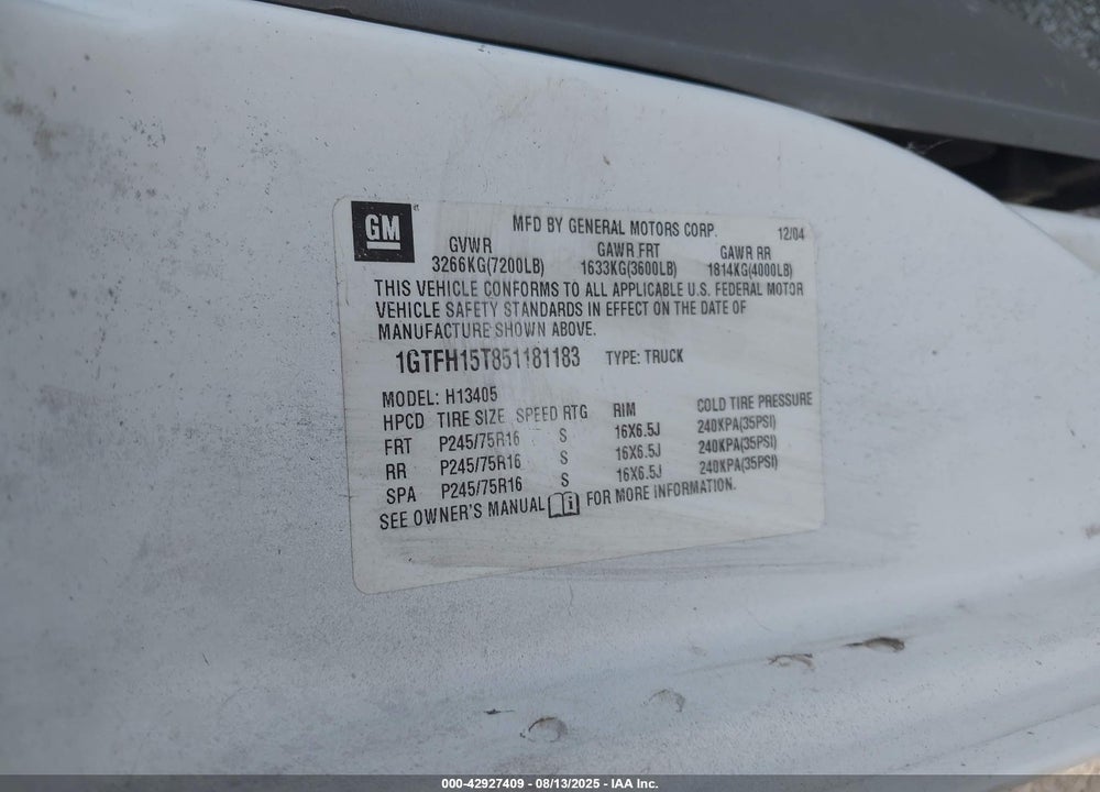 2005 GMC SAVANA STANDARD VIN: 1GTFH15T851181183