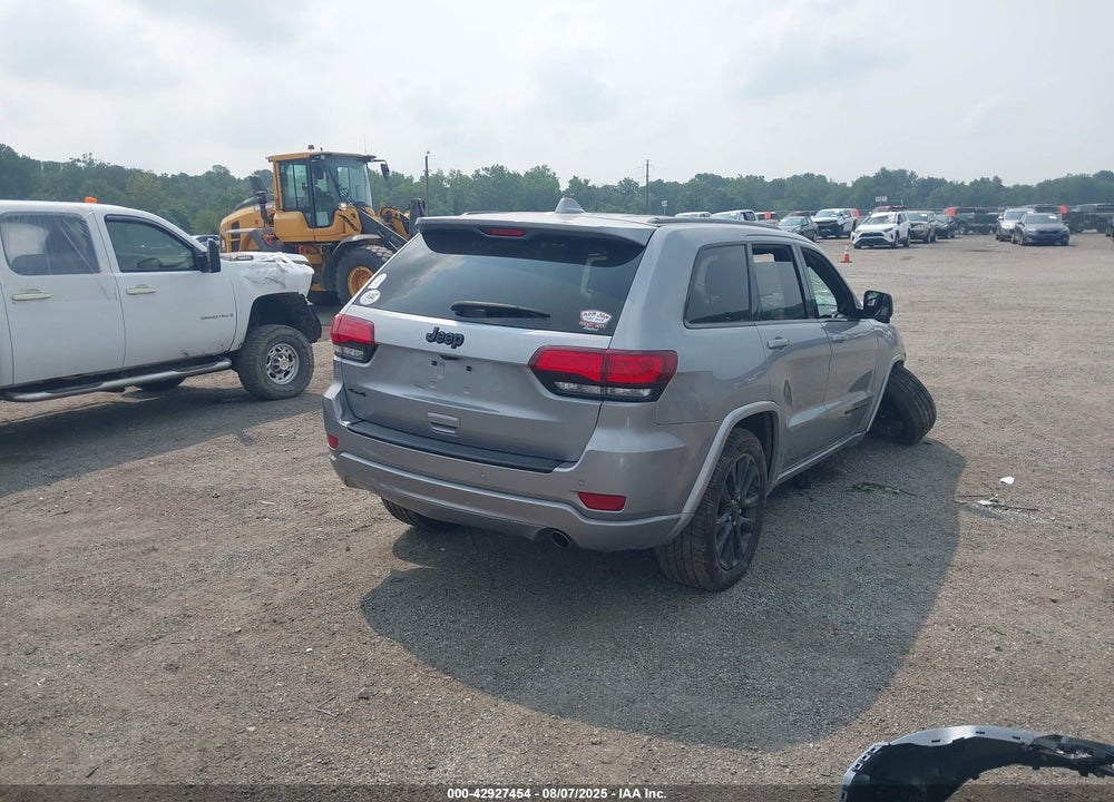 2017 JEEP GRAND CHEROKEE VIN: 1C4RJFAG1HC700624
