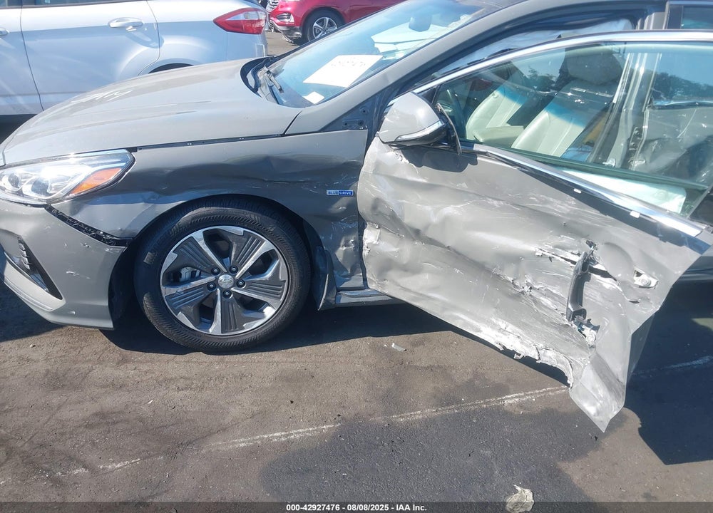2019 HYUNDAI SONATA HYBRID VIN: KMHE34L36KA093741