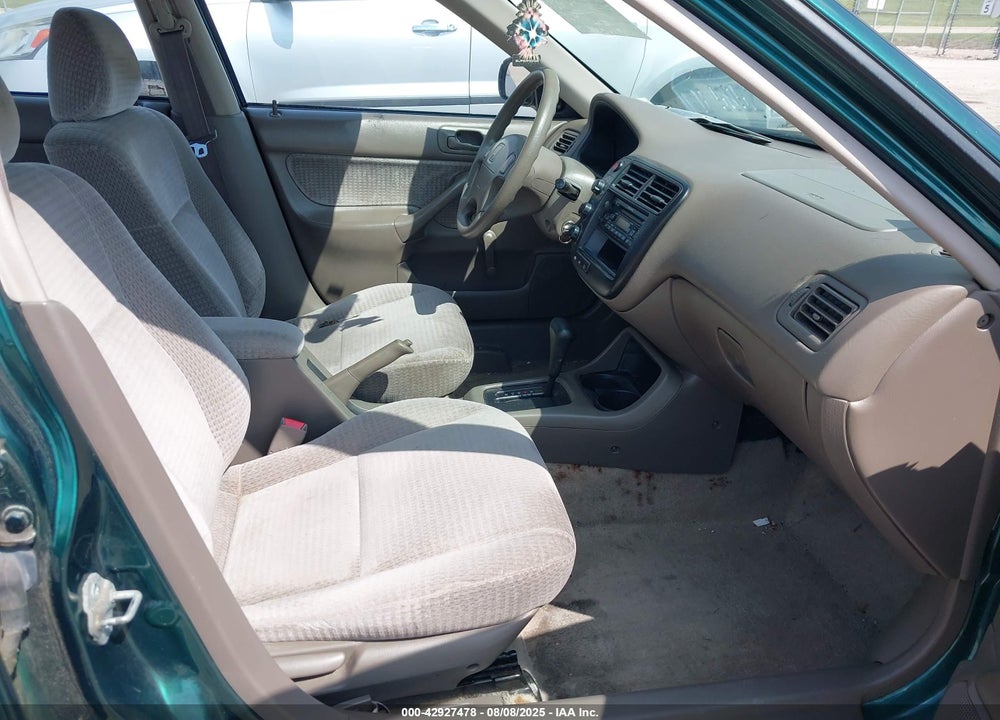 2000 HONDA CIVIC VALUE PACKAGE VIN: 2HGEJ6610YH530371