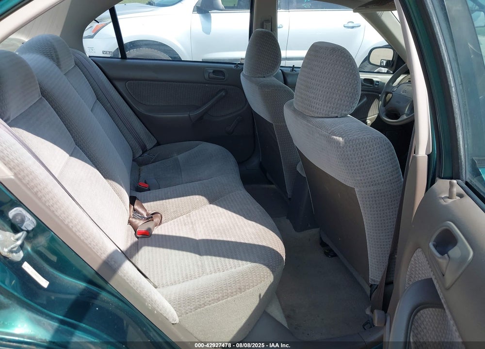 2000 HONDA CIVIC VALUE PACKAGE VIN: 2HGEJ6610YH530371