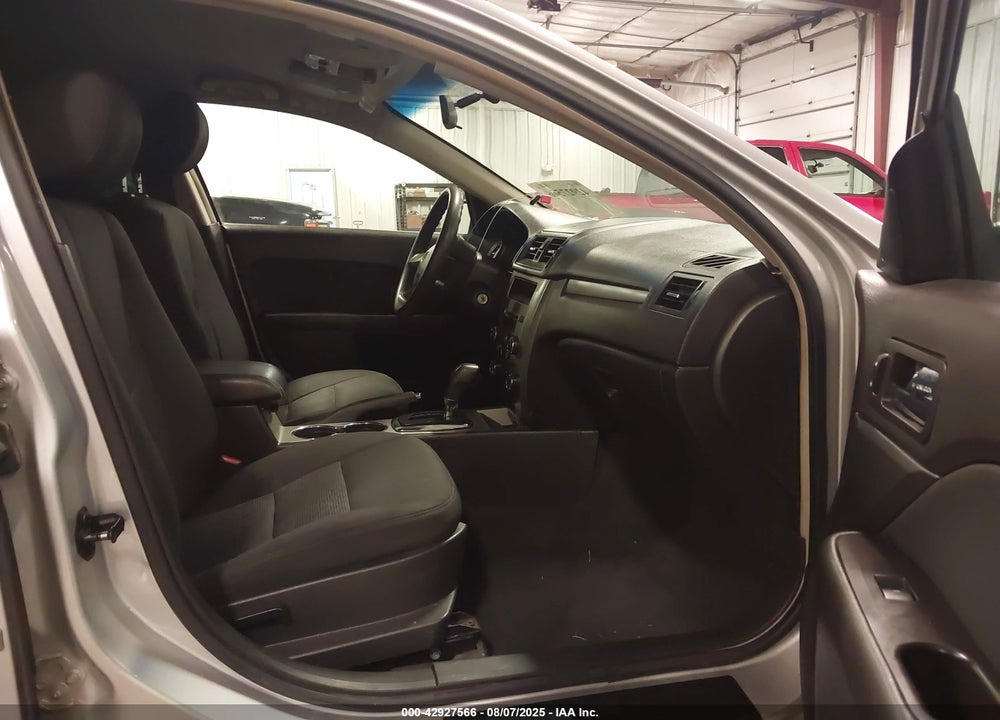 2011 FORD FUSION SE VIN: 3FAHP0HA7BR248301