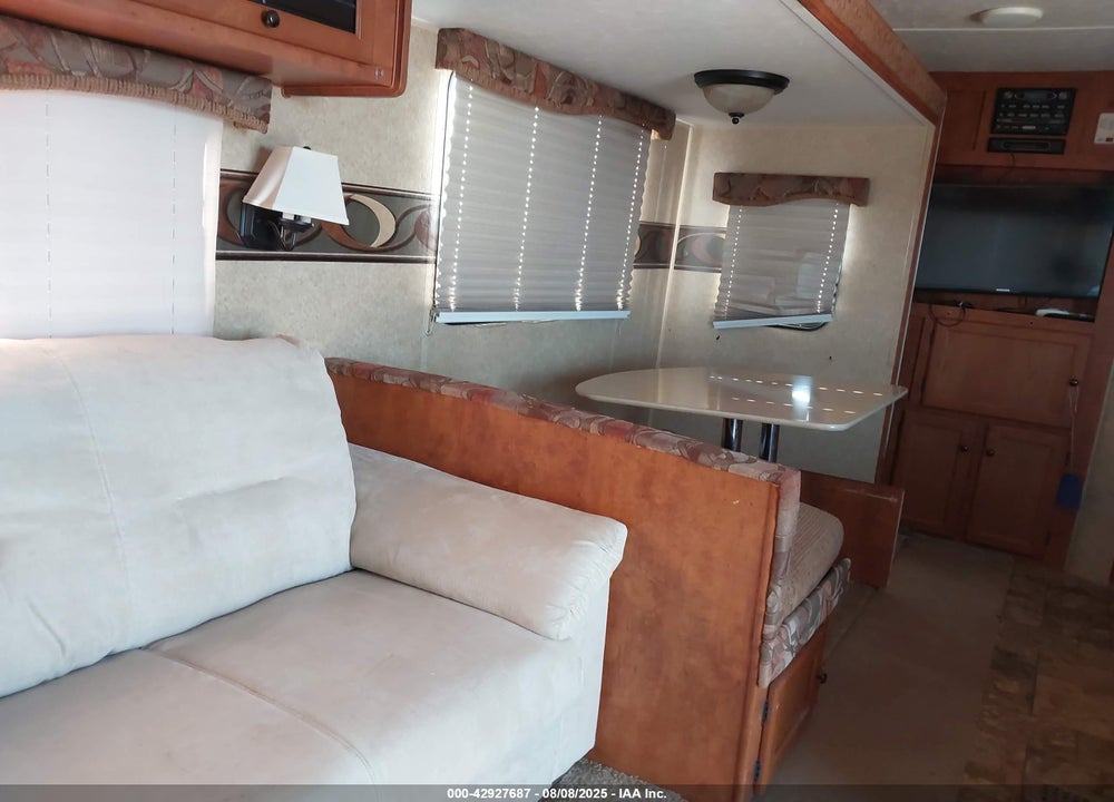 2011 LAYTON SKYLINE VIN: 1SE200M22BC001214