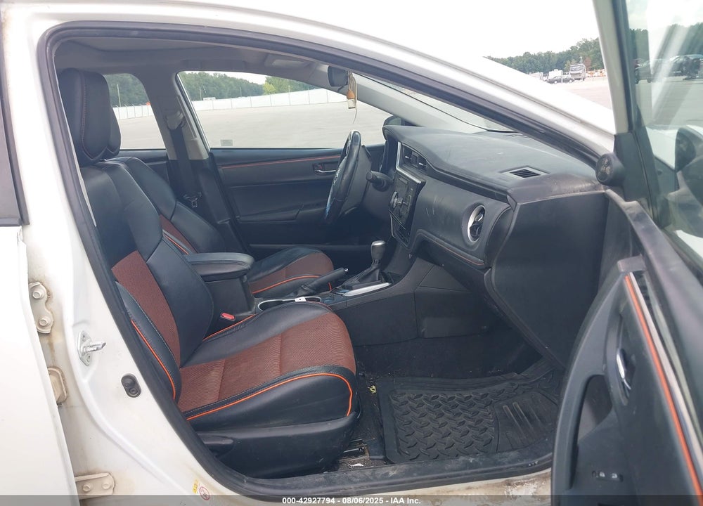 2017 TOYOTA COROLLA VIN: 5YFBURHE5HP593082