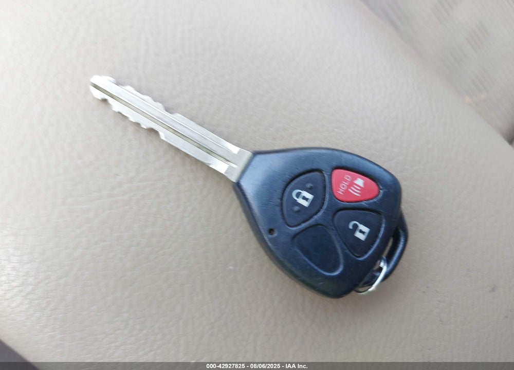 2011 TOYOTA RAV4 VIN: 2T3BF4DV6BW135924