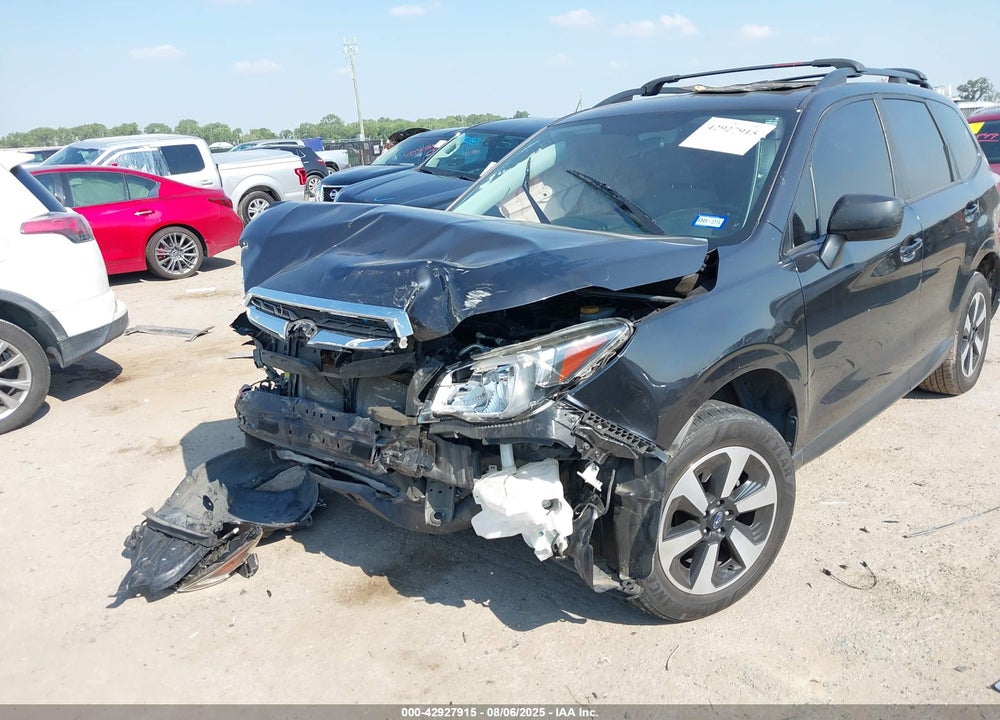 2018 SUBARU FORESTER VIN: JF2SJABC8JH419558