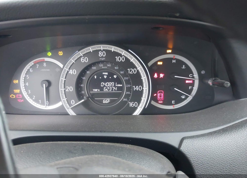 2015 HONDA ACCORD VIN: 1HGCR3F8XFA037952
