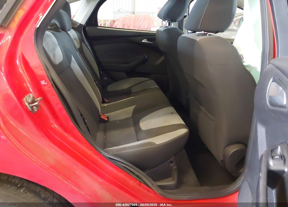 2012 FORD FOCUS VIN: 1FAHP3F2XCL416221