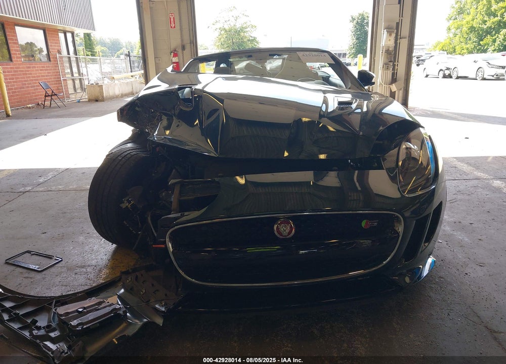 2016 JAGUAR F-TYPE VIN: SAJWJ6FV7G8K26756