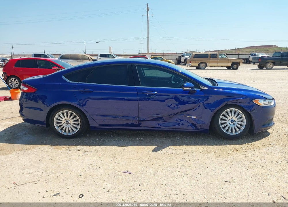 2016 FORD FUSION VIN: 3FA6P0LU0GR368697