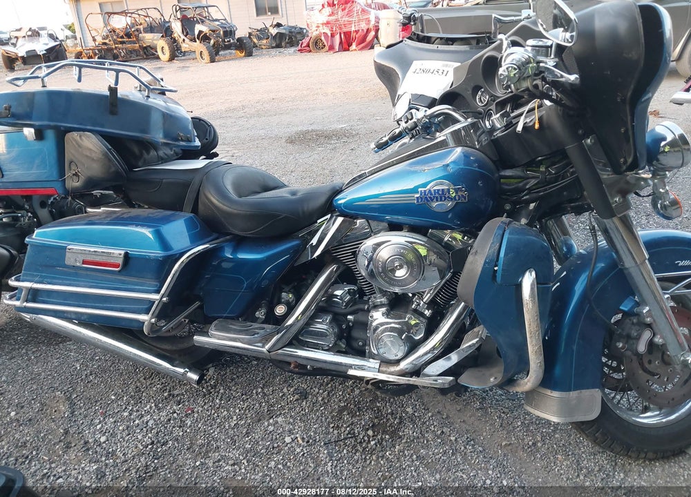 2006 HARLEY-DAVIDSON FLHTCUI VIN: 1HD1FCW186Y625355