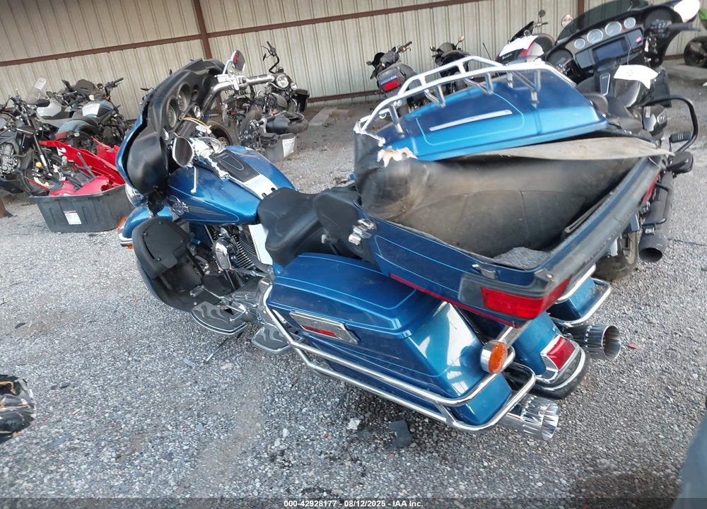 2006 HARLEY-DAVIDSON FLHTCUI VIN: 1HD1FCW186Y625355