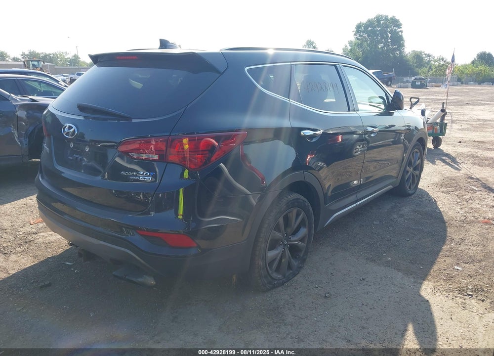 2018 HYUNDAI SANTA FE VIN: 5XYZWDLA7JG512495