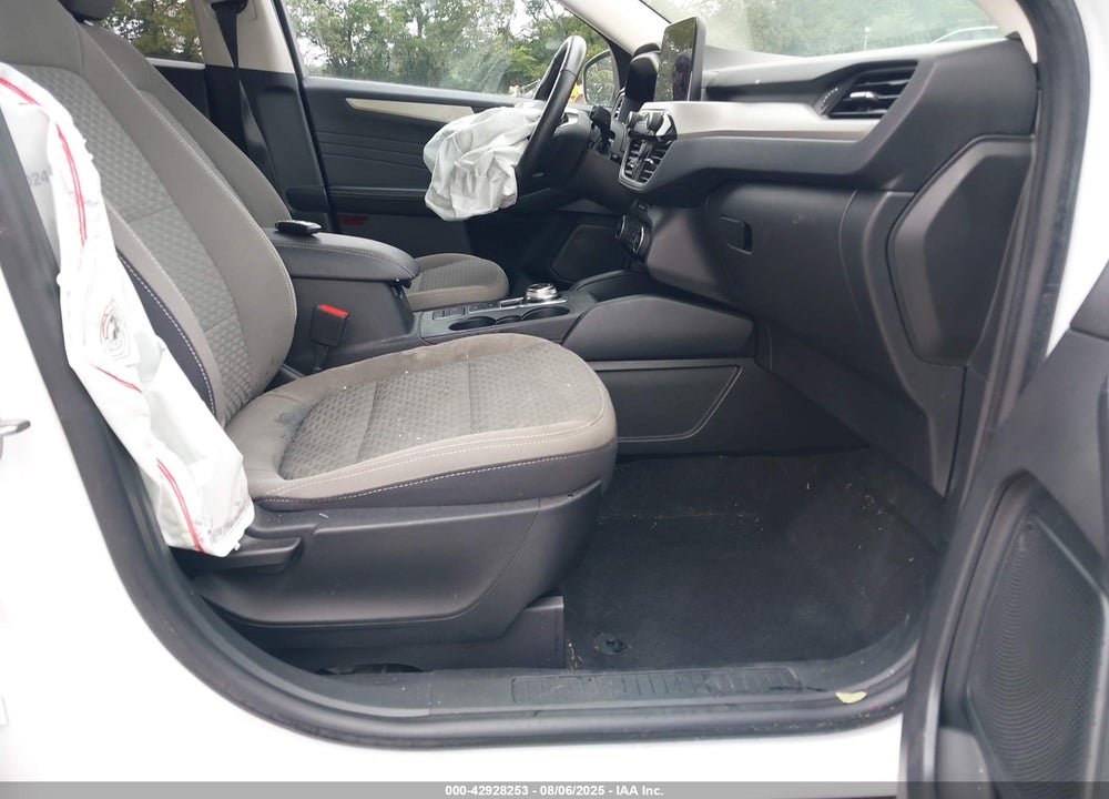 2021 FORD ESCAPE SE VIN: 1FMCU9G62MUA17702