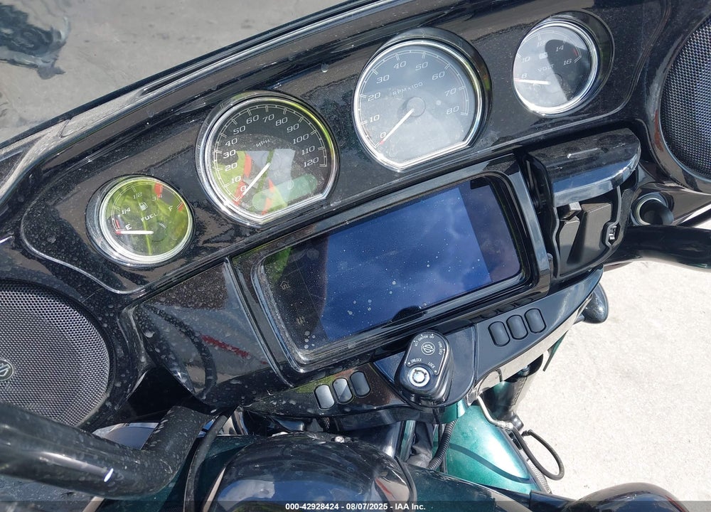2021 HARLEY-DAVIDSON FLHXS VIN: 1HD1KRP13MB626457