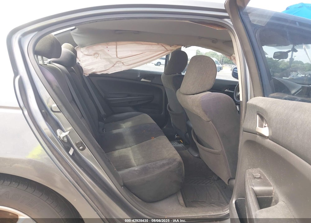 2009 HONDA ACCORD VIN: 1HGCP26429A072308