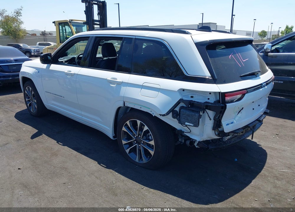 2024 JEEP GRAND CHEROKEE 4XE OVERLAND VIN: 1C4RJYD61RC107006