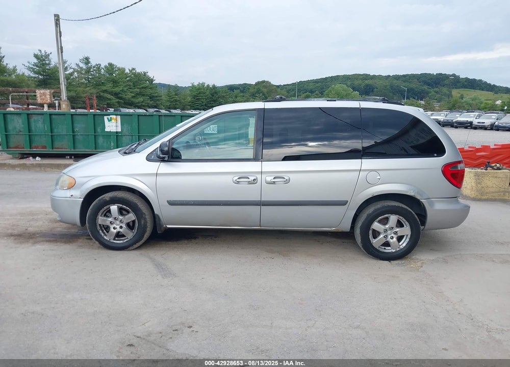 2007 DODGE CARAVAN SXT VIN: 1D4GP45R07B153925