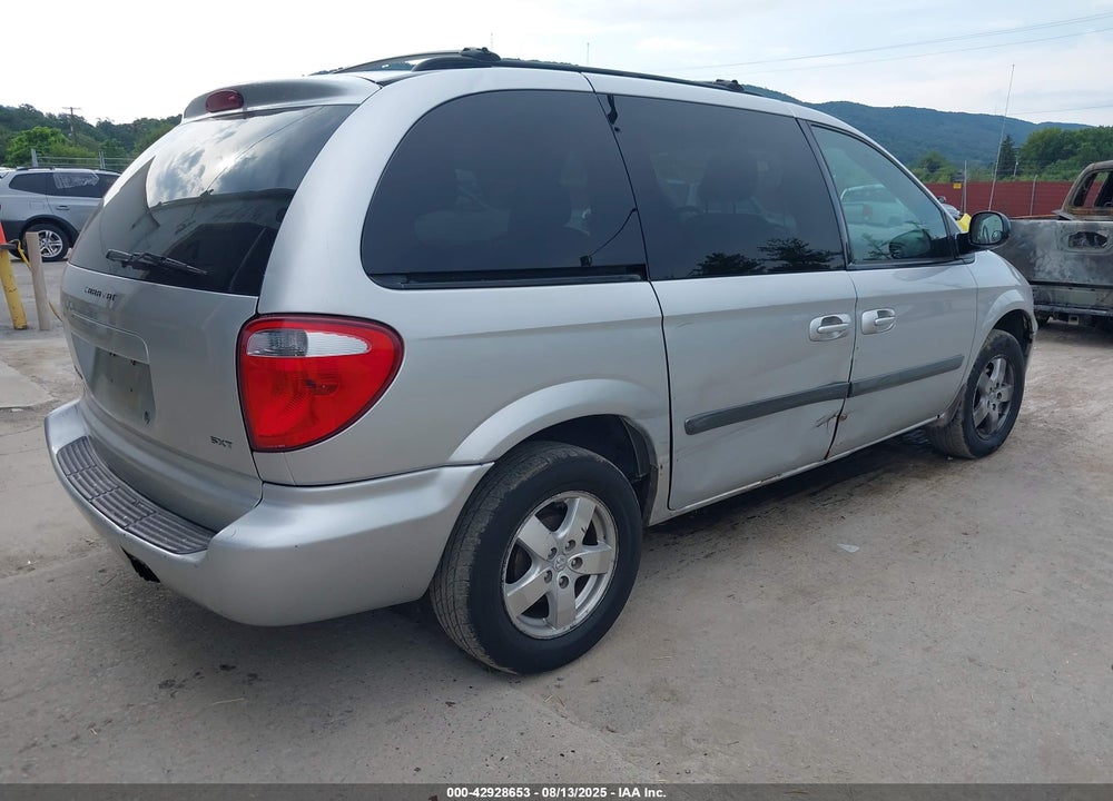 2007 DODGE CARAVAN SXT VIN: 1D4GP45R07B153925