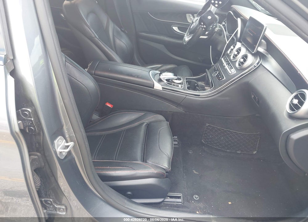 2017 MERCEDES-BENZ AMG C 43 4MATIC VIN: 55SWF6EBXHU214544