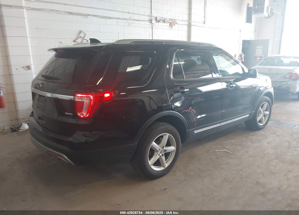 2016 FORD EXPLORER XLT VIN: 1FM5K8D85GGD19602