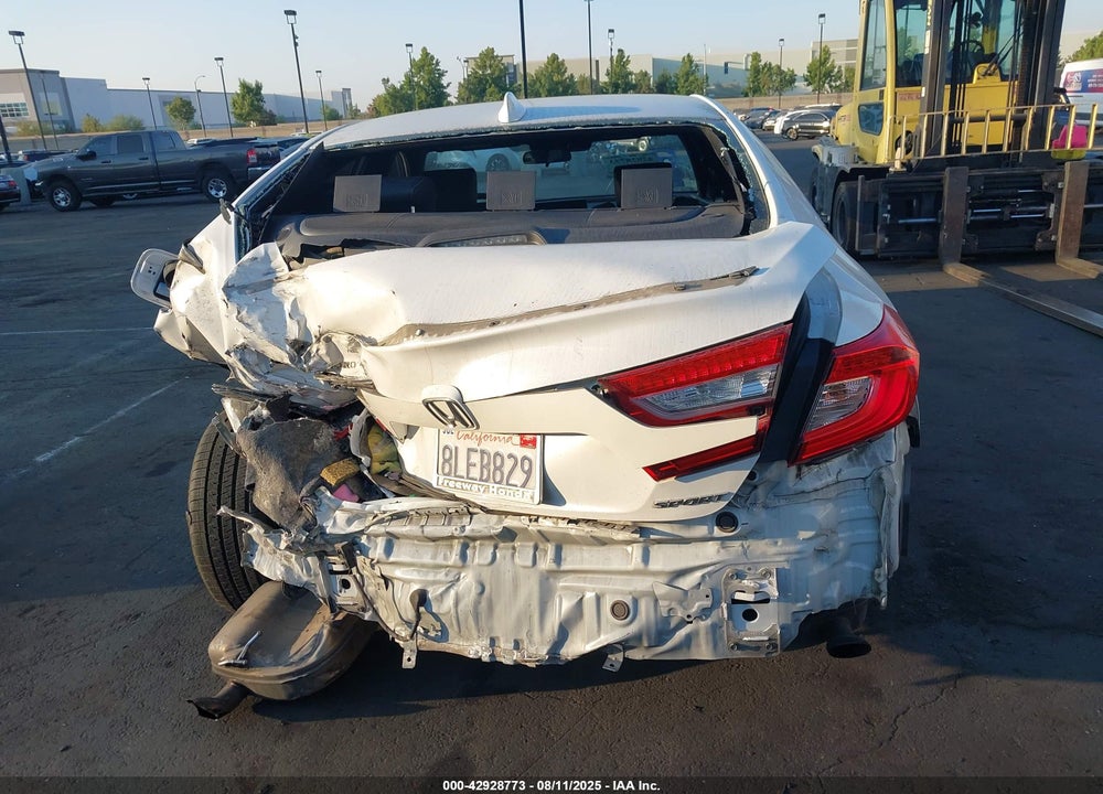 2019 HONDA ACCORD VIN: 1HGCV1F31KA080879