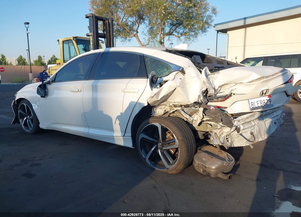 2019 HONDA ACCORD VIN: 1HGCV1F31KA080879