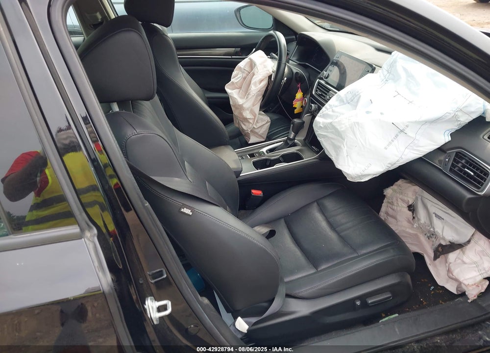2022 HONDA ACCORD VIN: 1HGCV1F4XNA081266