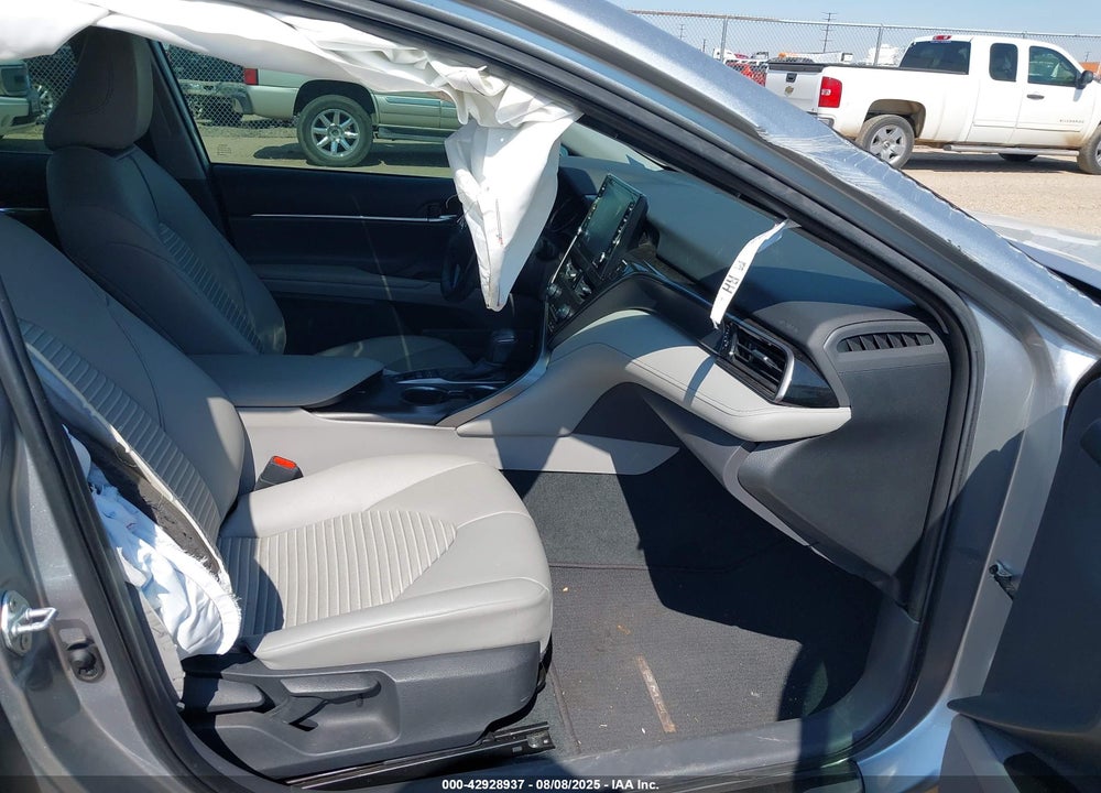 2022 TOYOTA CAMRY VIN: 4T1S31AK3NU583682